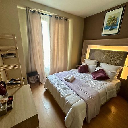 Hotel Victor Hugo Clamart Eksteriør billede